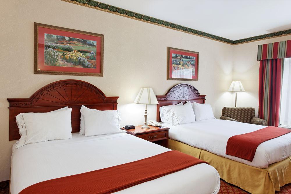 Holiday Inn Express & Suites Tupelo By Ihg Cameră foto