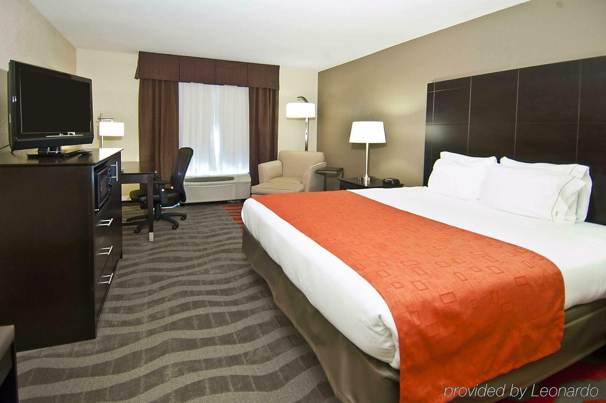 Holiday Inn Express & Suites Tupelo By Ihg Cameră foto