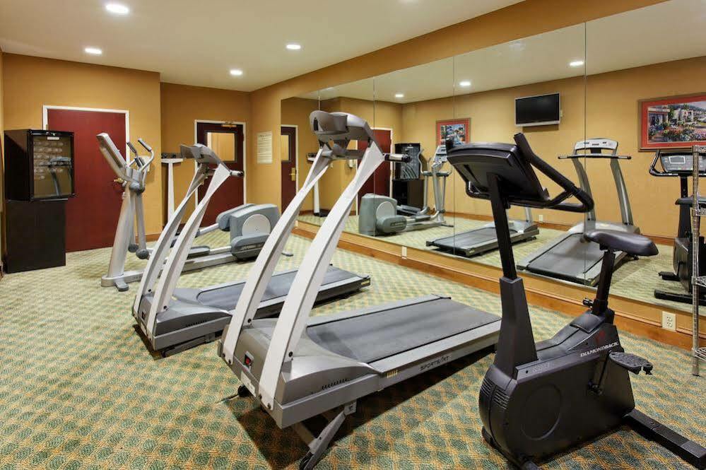 Holiday Inn Express & Suites Tupelo By Ihg Facilități foto